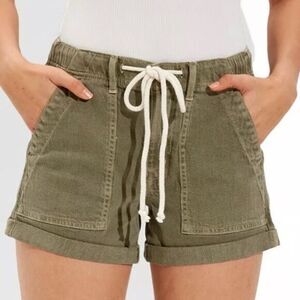 AMERICAN EAGLE‎ Women's Tomgirl Olive Green Shorts Size 0